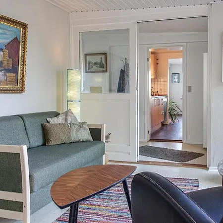 3 Bedroom Gorgeous In Feriehus