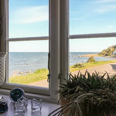 3 Bedroom Gorgeous In Feriehus
