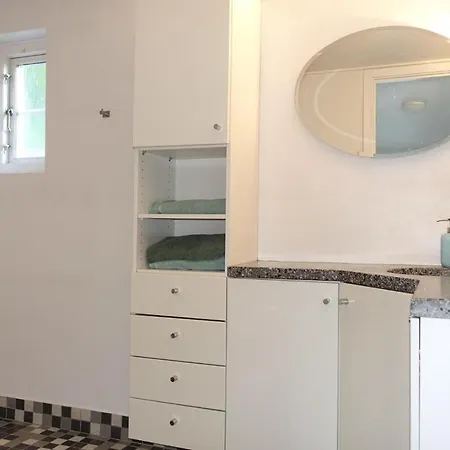 3 Bedroom Gorgeous In Feriehus
